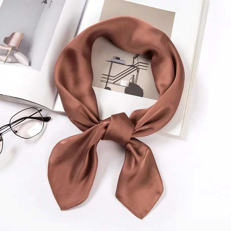 وشاح ساتان نسائي 70 سم بلون مو - مراجعة Silk Scarf Square وسعره