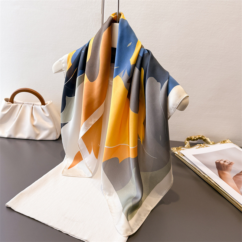 وشاح نسائي مربع جديد لعام 2026 - مراجعة Silk Scarf Square وسعره
